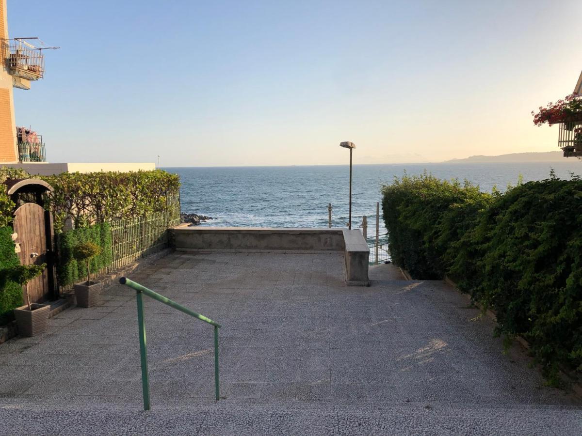 Neapolis Bay Apartamento Portici Exterior foto